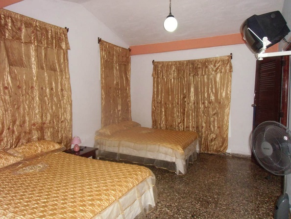 'Habitacion 1' Casas particulares are an alternative to hotels in Cuba.